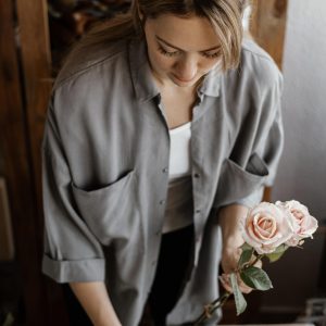 Luxury Monochrome Bouquet Mastery