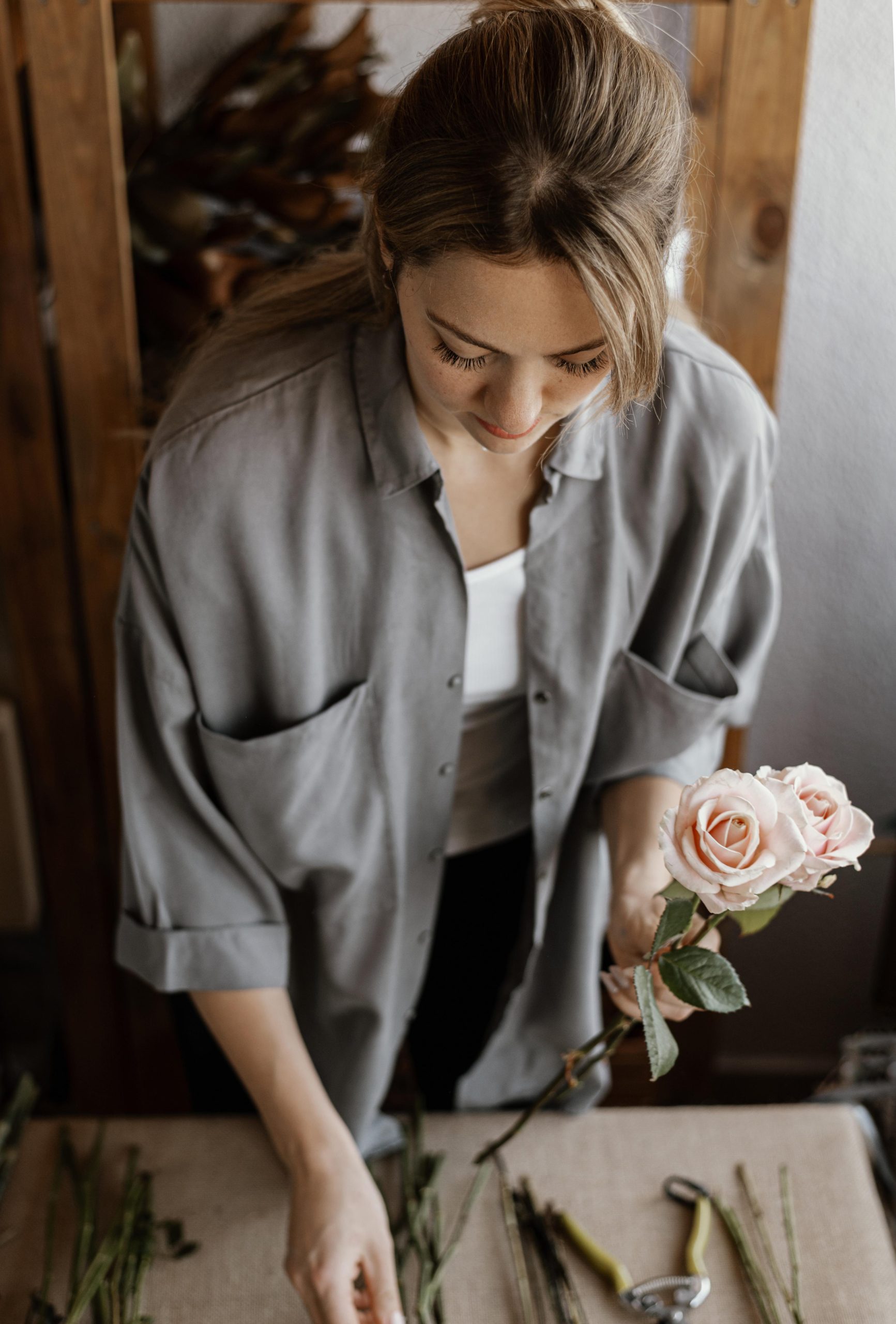 Luxury Monochrome Bouquet Mastery